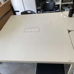 White table - Free
