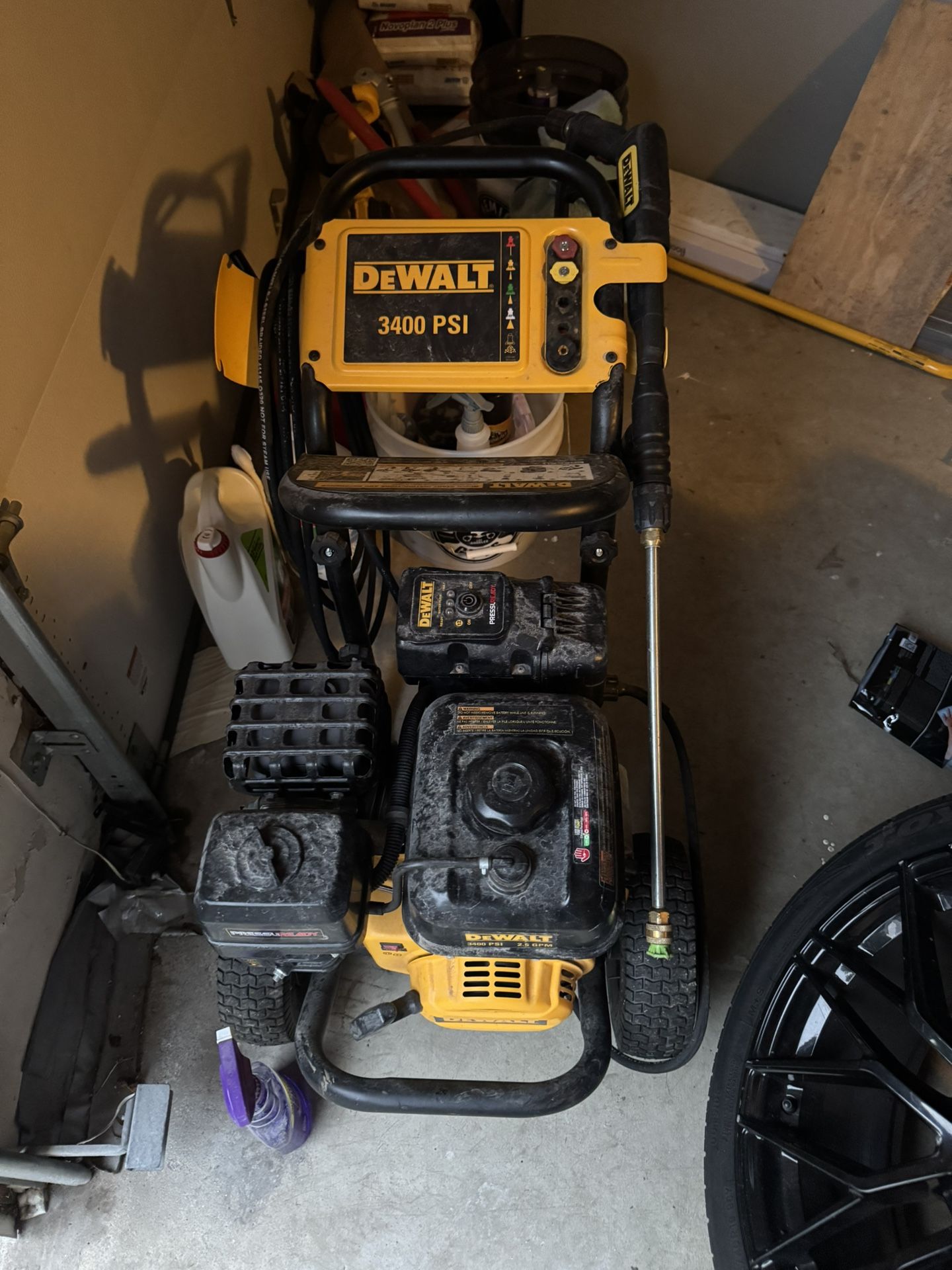 Power washer Dewalt 3400 PSI
