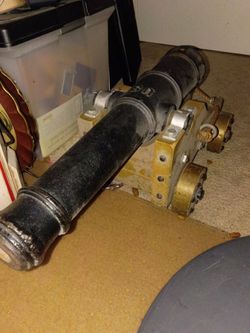 M miscellaneous household and antique items