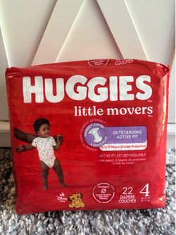 Huggies Little Movers Baby Diapers, Size 4