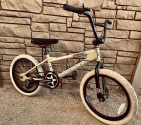 20” Free Argent Trail Devil Mid School Surviver