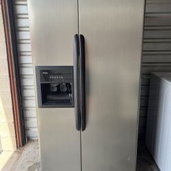 Kenmore Stainless Steel Refrigerator And Freezer