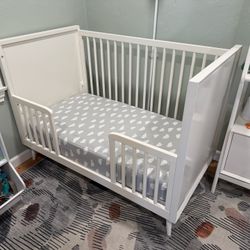 Pottery Barn x West Elm Mid-Century Convertible Crib