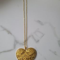 Artificial Gold Pandent With Chain