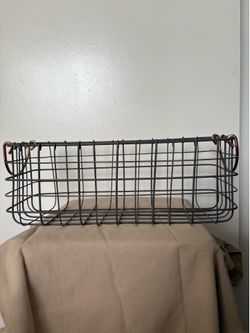Storage crate