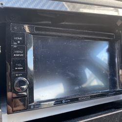 kenwood touchscreen radio 
