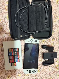White Nintendo Switch Oled edition