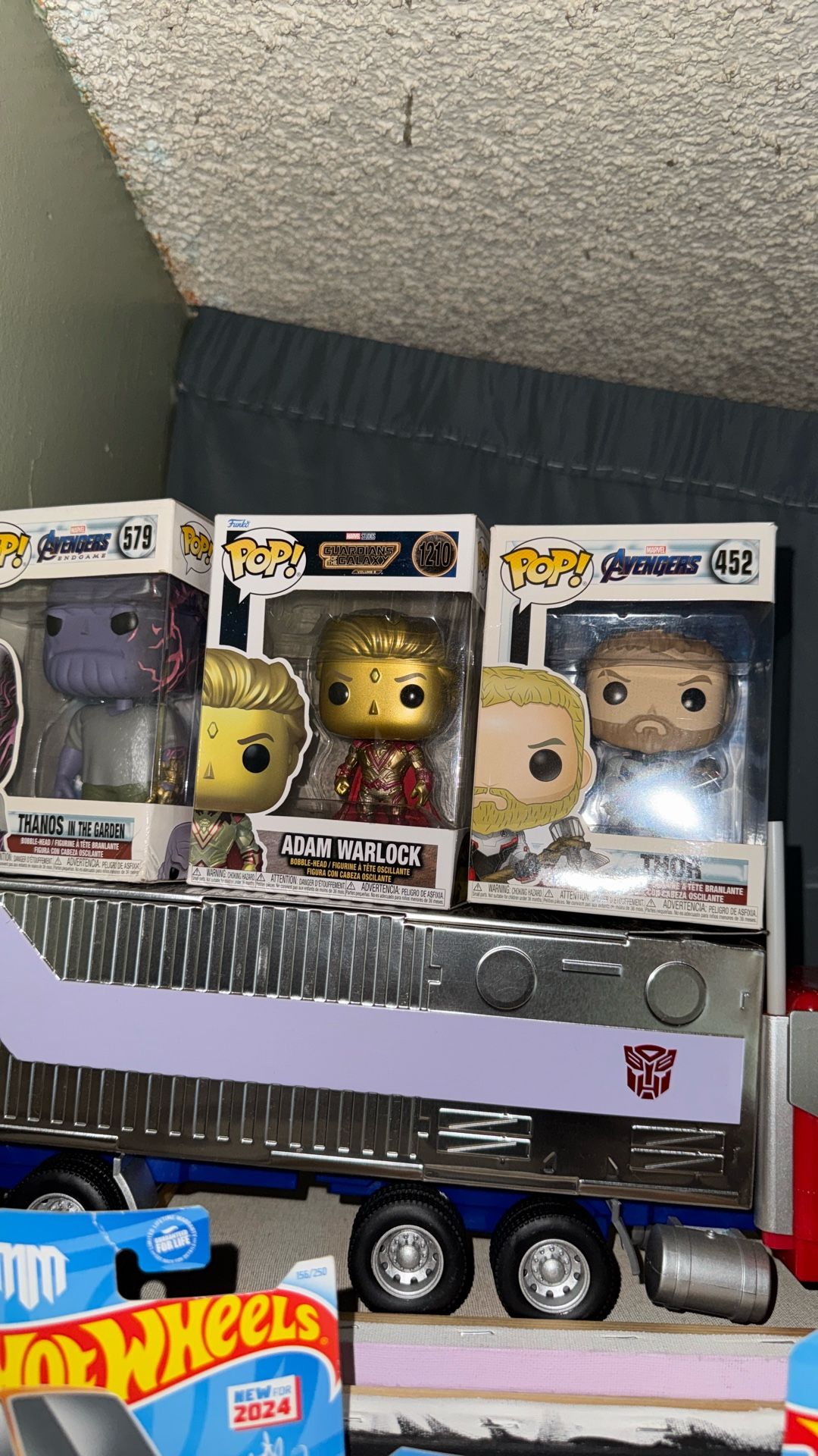 Thor Adam Warlock And Burnt Thanos 