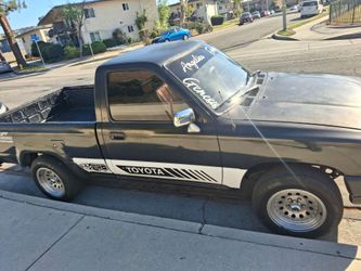 1989 Toyota Pickup