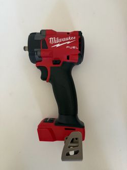 Milwaukee 3/8 fuel compact impact