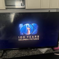 Roku Tv 32”
