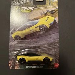 2026 hot wheels silver series summit surge - aston martin vulcan