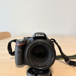 Nikon D5200 DSLR Camera with 2 Lenses – Great Condition