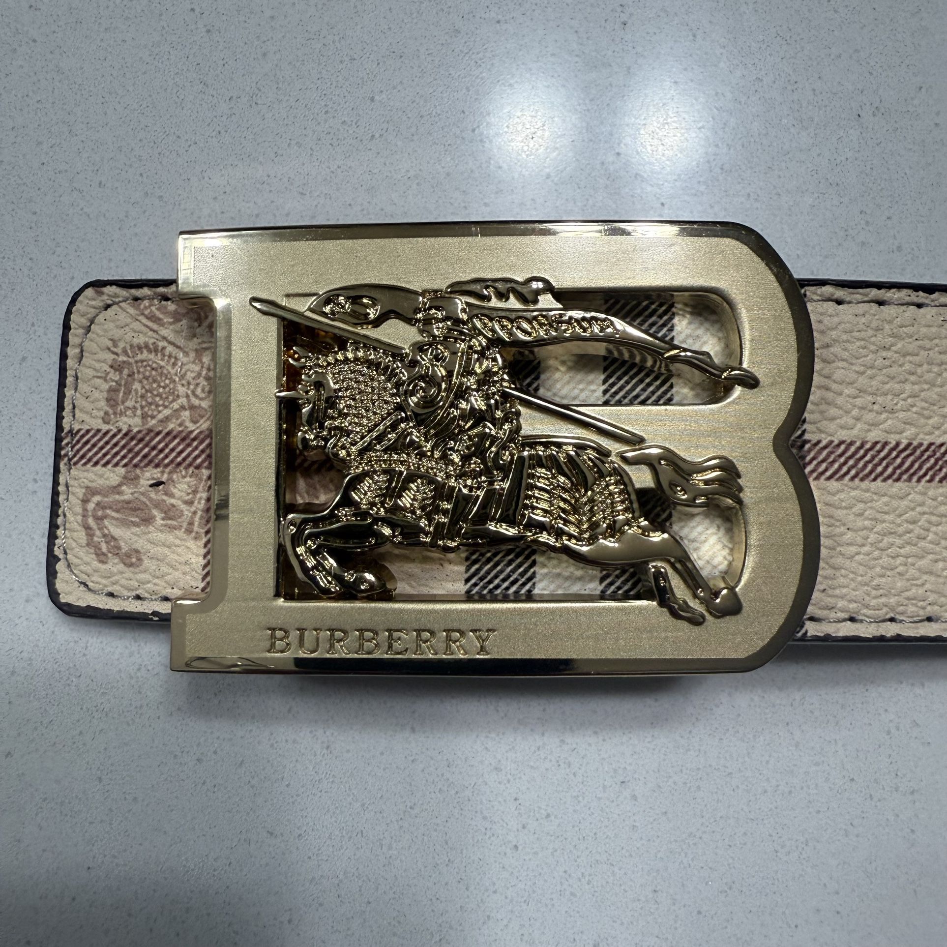 Reversible Burberry Belt