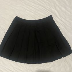 Black Pleated Miniskirt 🖤