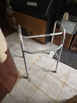 Adjustable Walker