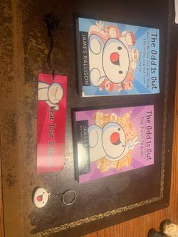 The Odd 1s Out Books Set with Extras by James Rallison