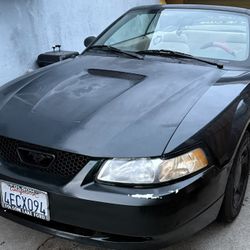 Mustang 1999 Clean Title