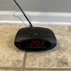 Timex AM/FM Alarm Clock Radio