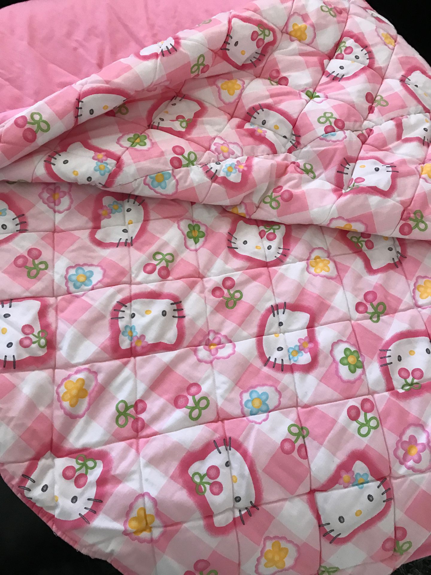 Full size hello kitty Duvet cover with zipper in back
