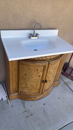 Bathroom vanity  free