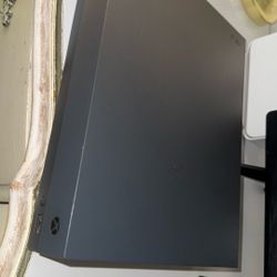 Xbox 1 X  Battlefield Edition 1TB