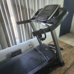 Used Treadmill Needs Emergency Magnet