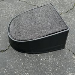 New Never Used Dog Step 