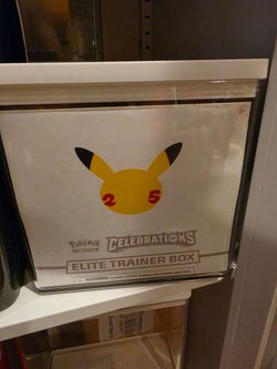 Pokemon celebrations 25th anniversary elite trainer box