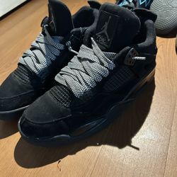Jordan 4 Black Cats 