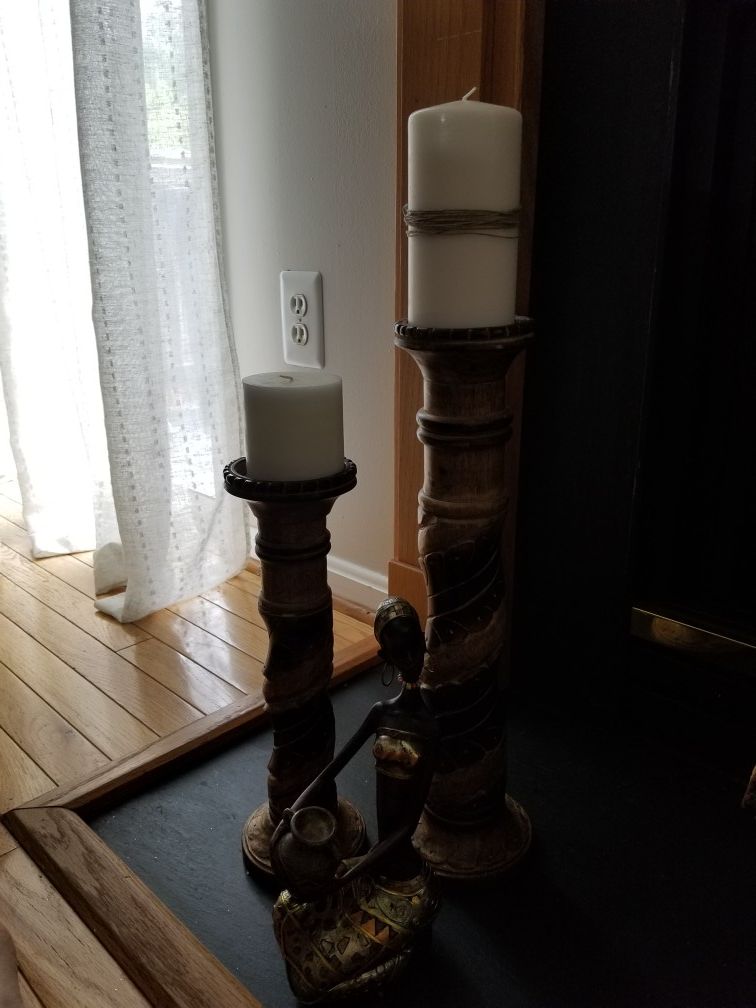 PAIR OF WOOD CANDLE HOLDERS