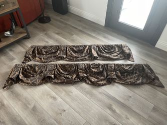 Valences for Living room or Kitchen and Matching Curtains