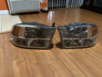Doge Ram front lights 2013 to 2016