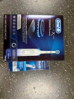 Oral b genius x electric tooth brush