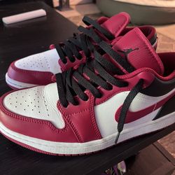 Jordan 1 Low NIKE