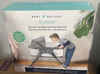 Bassinet brand new