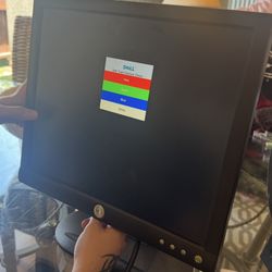 Dell. Computer Monitor Works Good 