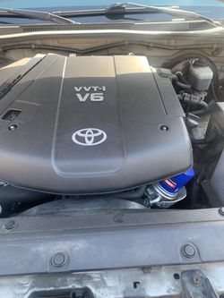 Toyota Tacoma V6 2006 RWD