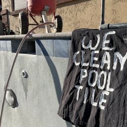 Clean Pool Tile 