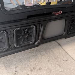 SILVERADO OR SIERRA 2019-up CUSTOM PORTED BOX AND 4 Kicker L7s 8” Subwoofers 
