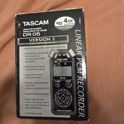 Tascam DR-05 Linear PMC Recorder