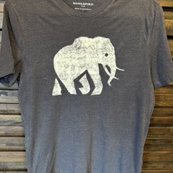 Banana Republic Elephant Logo Grey Tshirt Medium Tee Shirt Soft