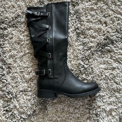 Women’s boots 