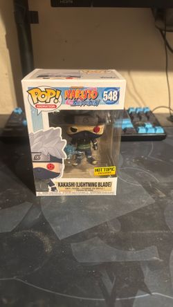 Funko Pop! Vinyl: Naruto - Kakashi (Lightning Blade) - Hot Topic (Exclusive)...