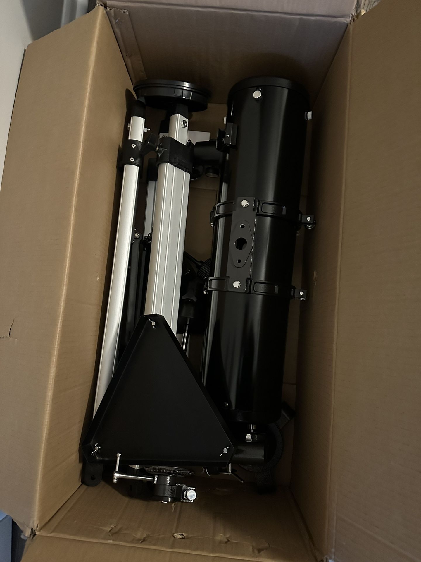 Orion 09007 SpaceProbe 130ST Equatorial Reflector Telescope