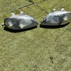 Aftermarket Headlights Honda Civic EK 99/00 (Need Polish)