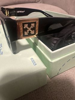 OFF-WHITE “LEONARDO” GLASSES 
