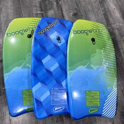 33 inch Bodyboard with Leash boogie board $15 each or 2 for $25 Tabla para la playa tabla flotadora para nadar