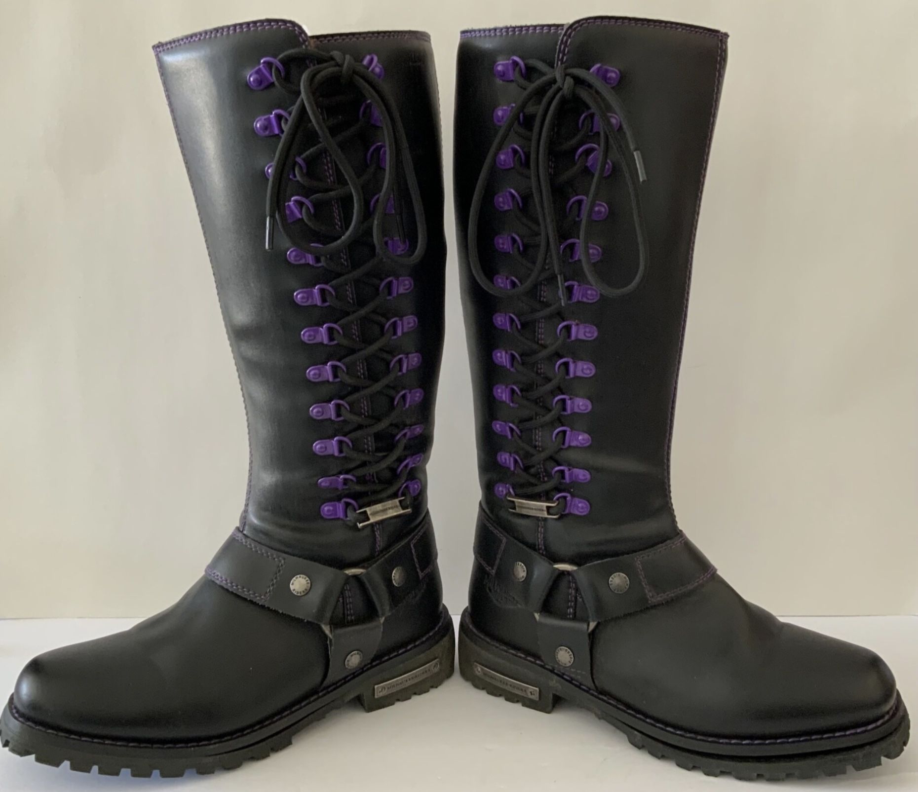 Ladies Milwaukee Riders Lace Up Boots Size 8.5