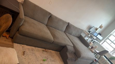 $3500 crate and barrel couch  for $250 pickup by 8/27 move out! Crate and barrel lounge couch